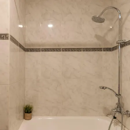 Apartment Lets Holidays Tossa Near Tossa de Mar